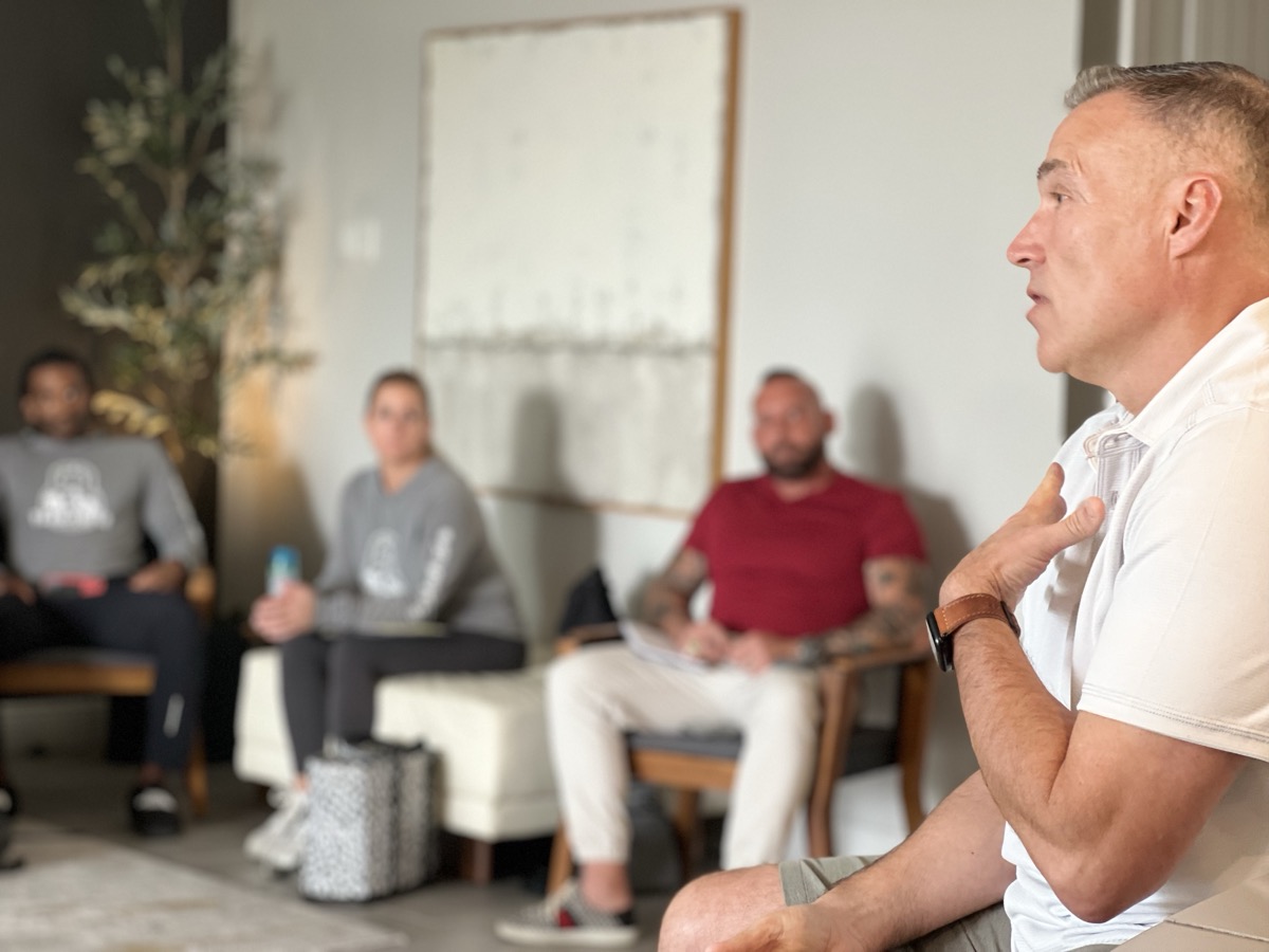 Close-up coaching moment